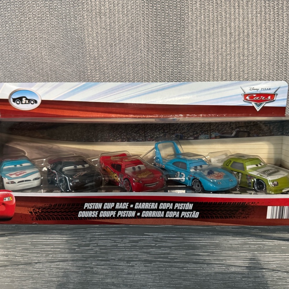 Mattel Disney Pixar Cars Die-Cast Vehicle Set - 5-Pack bundle - Picture 2 of 5